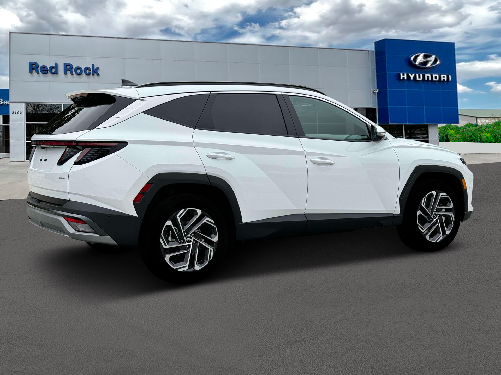 2025 Hyundai Tucson Limited - Photo 8