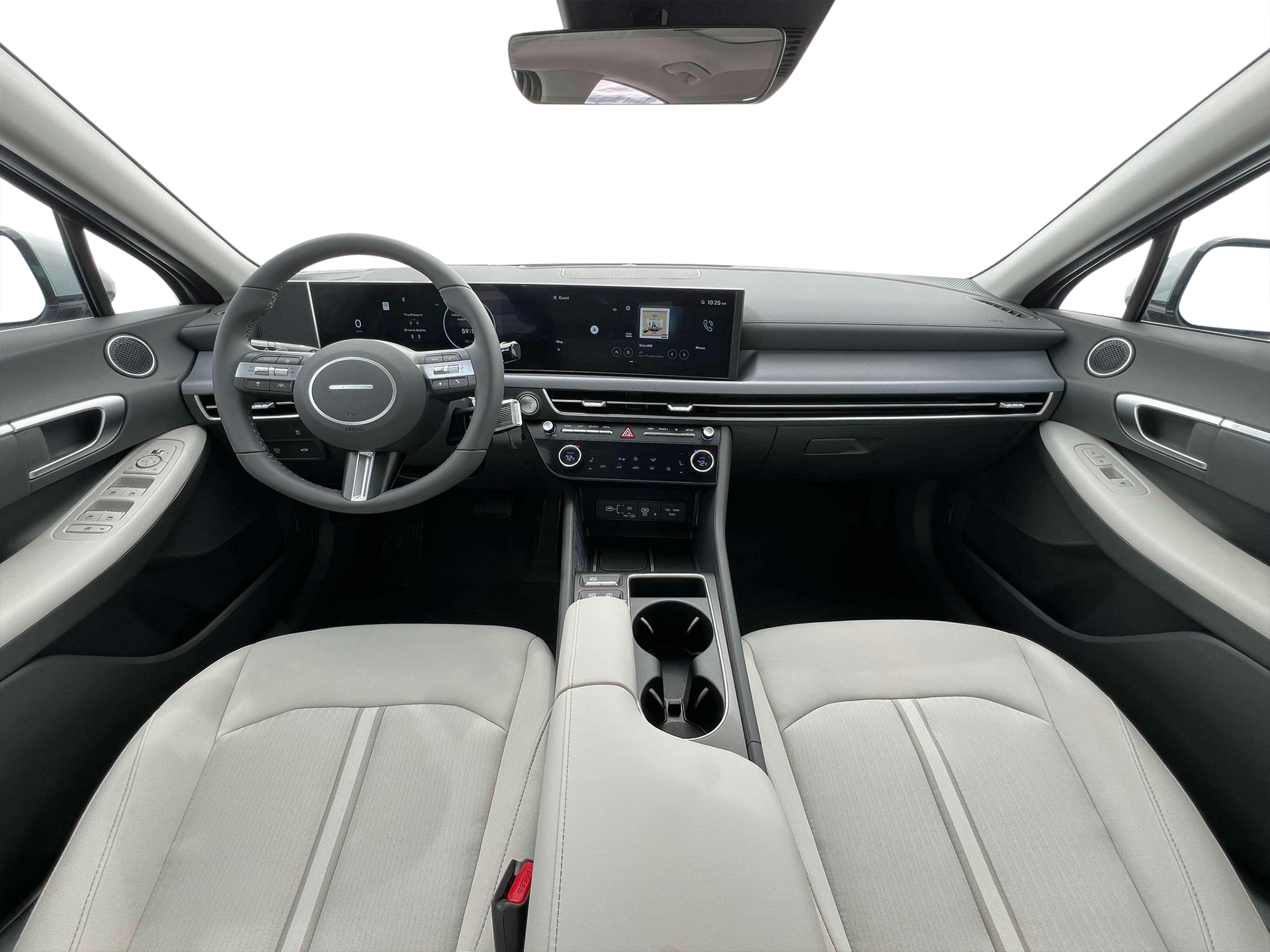 New 2025 Silver Hyundai SEL image 13