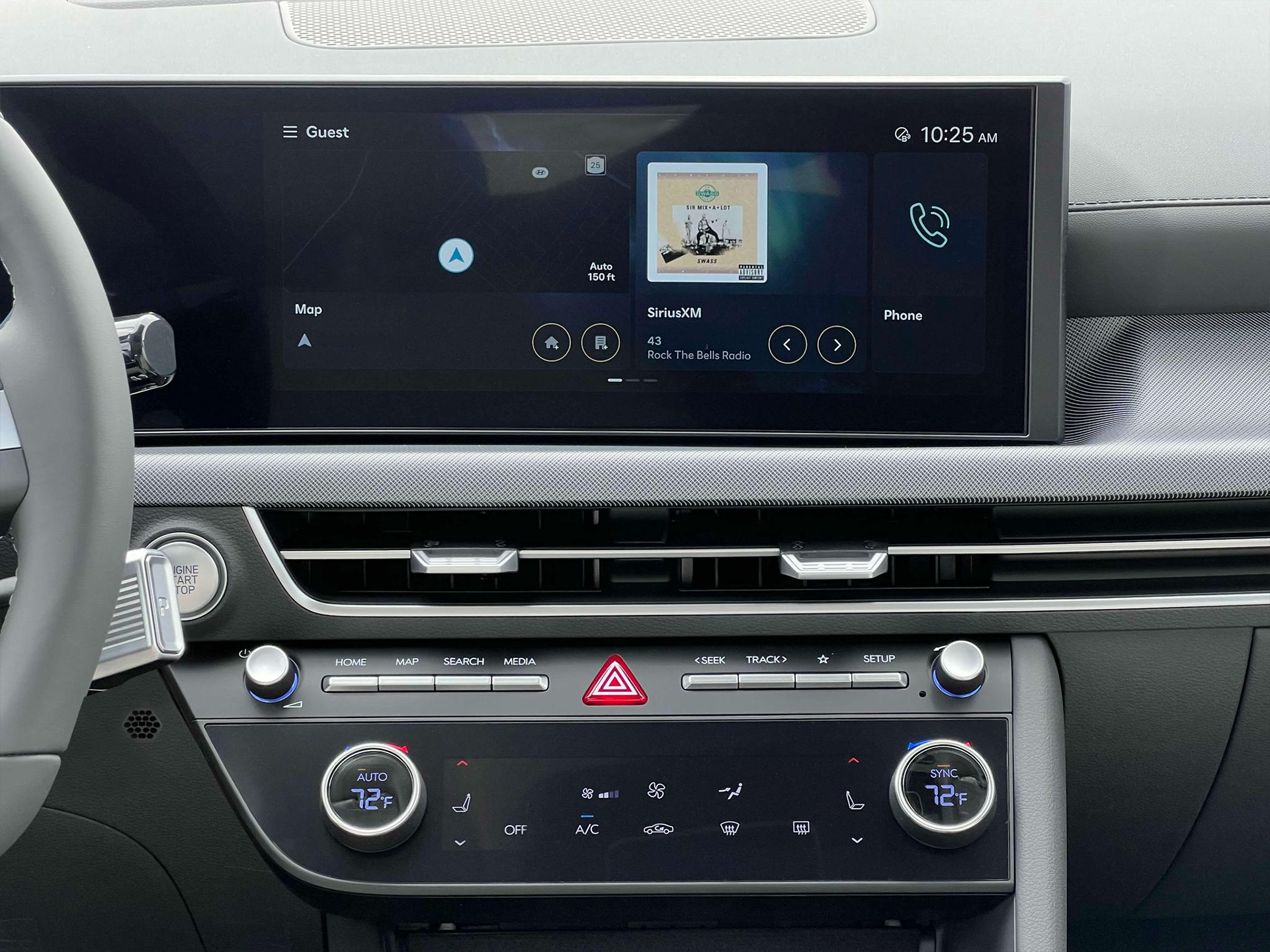 New 2025 Silver Hyundai SEL image 19