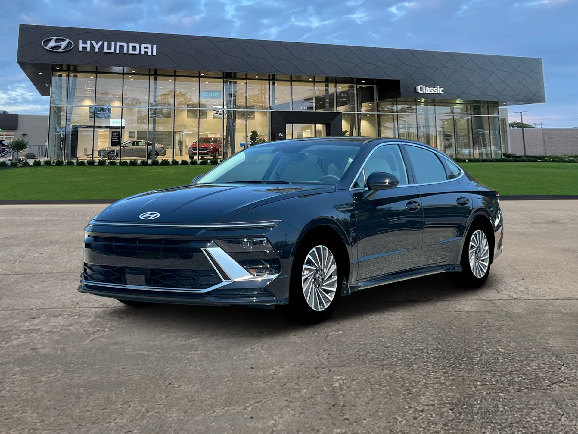 2025 Hyundai Sonata Hybrid SEL's photo
