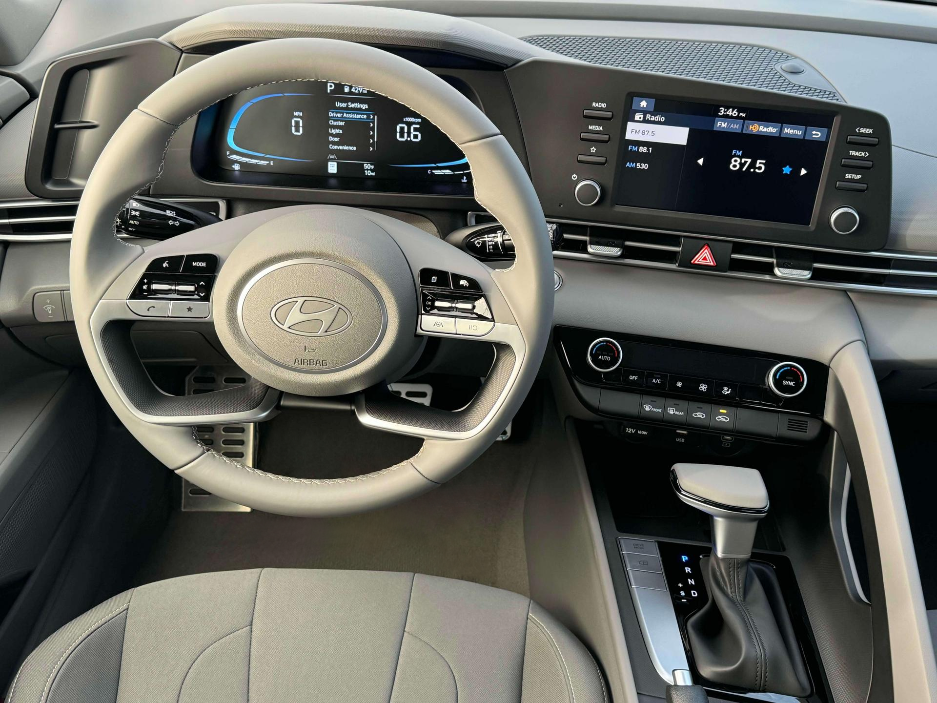 New 2025 Gray Hyundai SEL Sport image 17