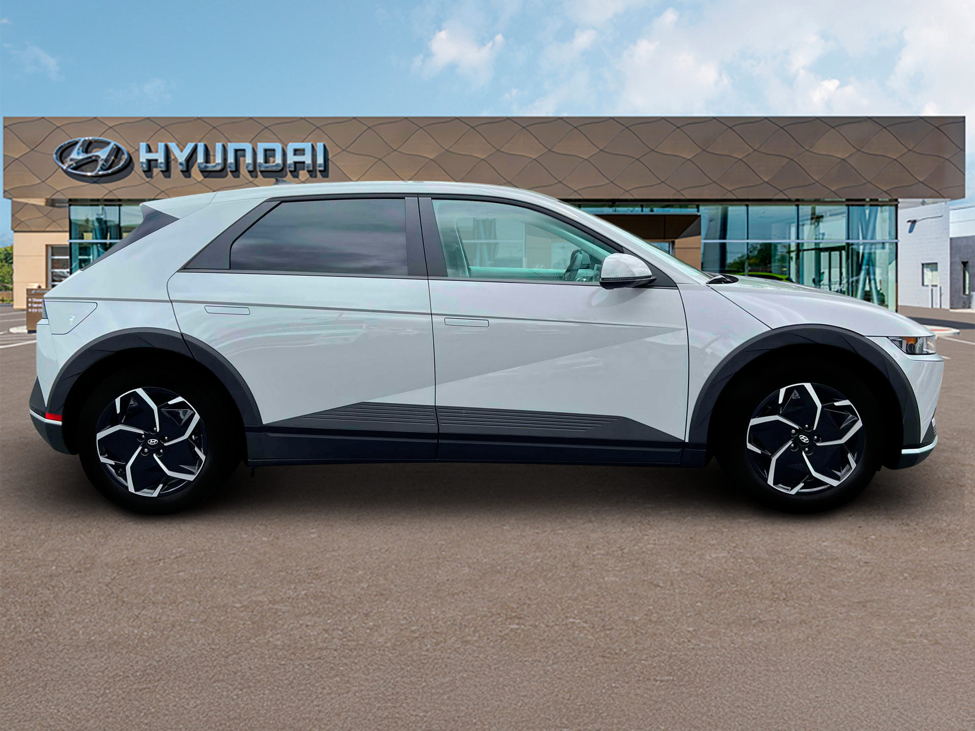 2024 Hyundai IONIQ 5 SE