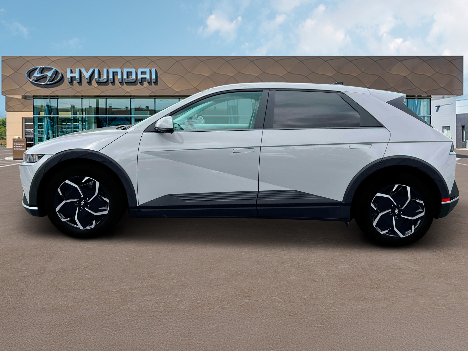 2024 Hyundai IONIQ 5 SE Standard Range