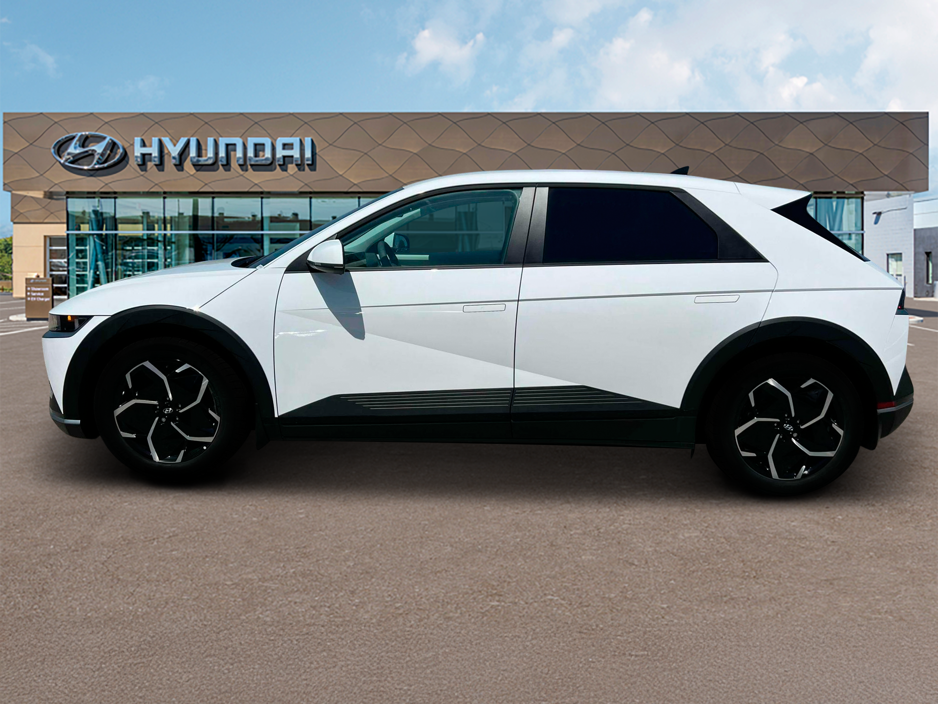 2024 Hyundai IONIQ 5 SE Standard Range