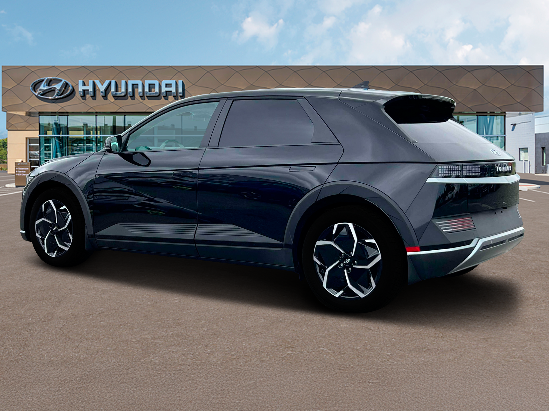 2024 Hyundai IONIQ 5 SE Standard Range