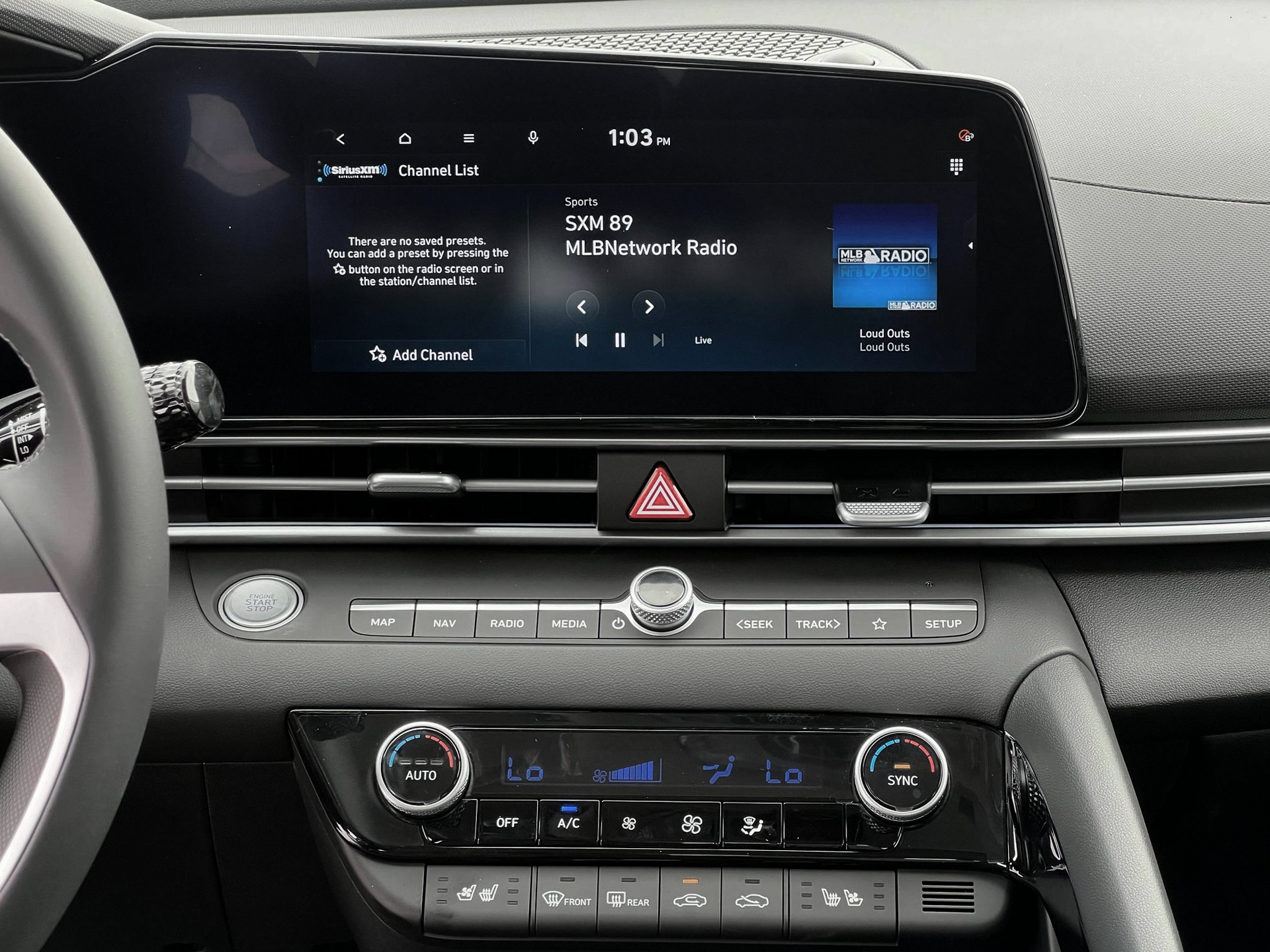 2025 Hyundai Elantra Limited - Photo 19