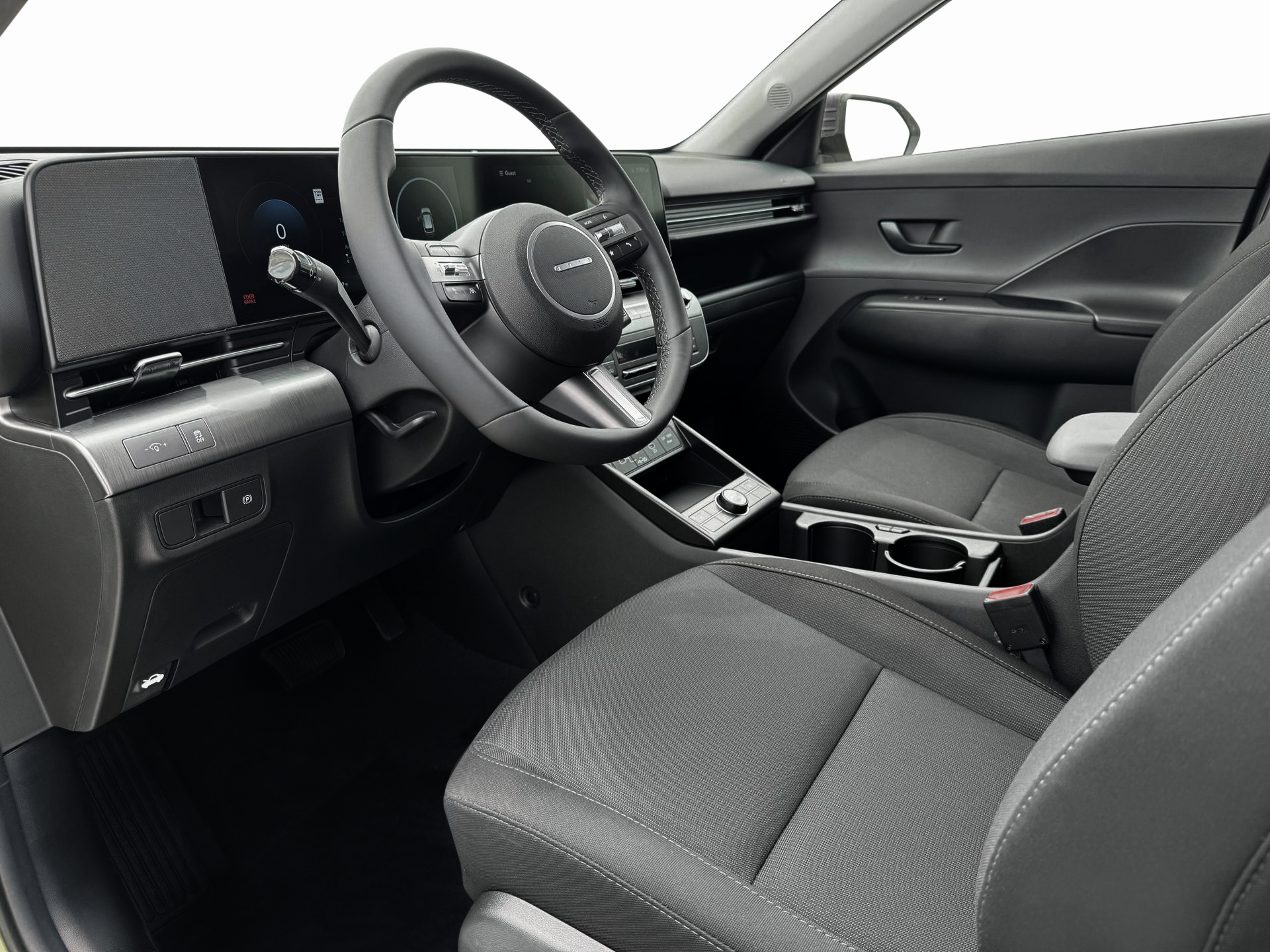 2025 Hyundai Kona EV SEL - Photo 14