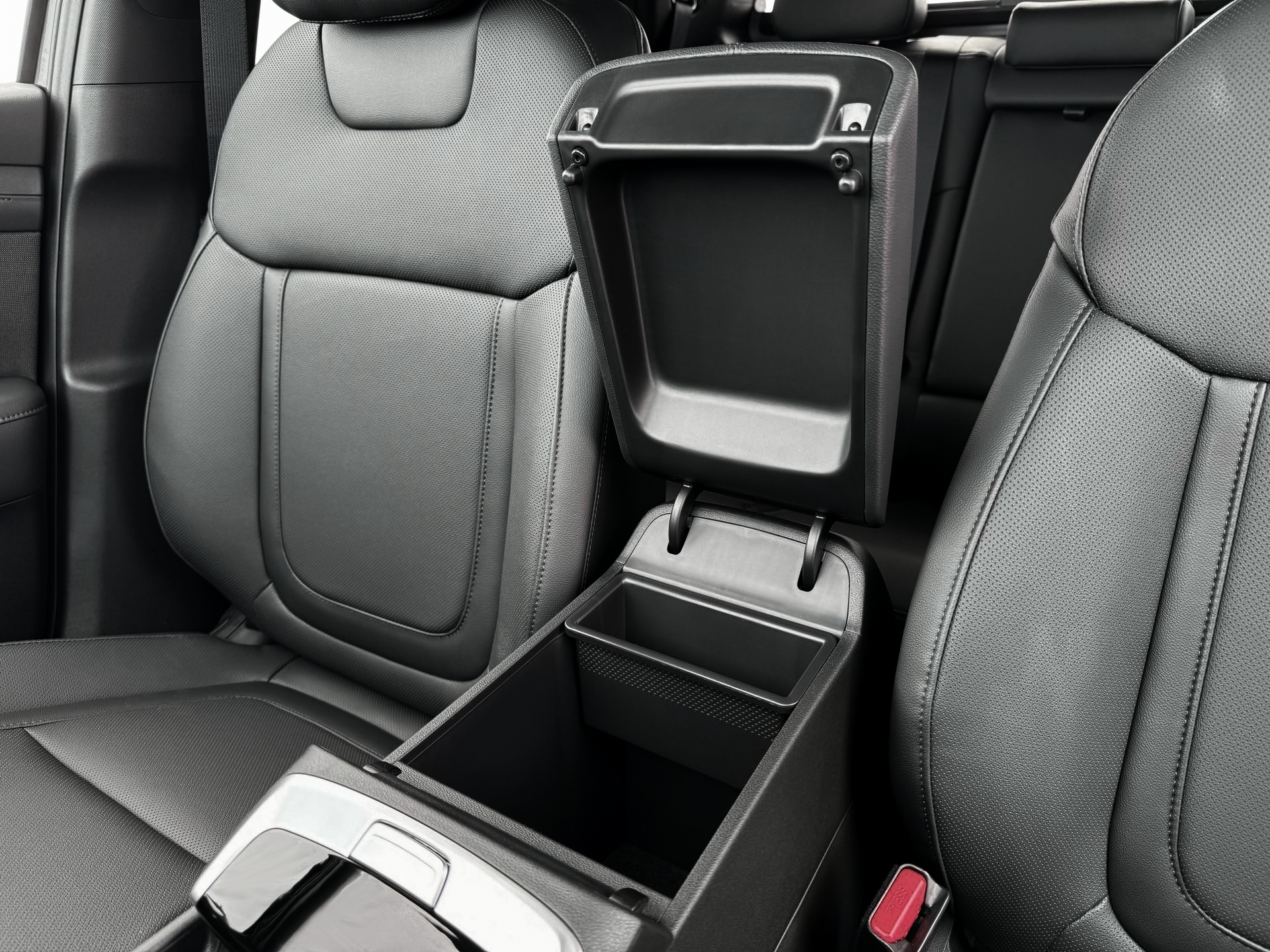 New 2025 Green Hyundai SEL Activity FWD image 18