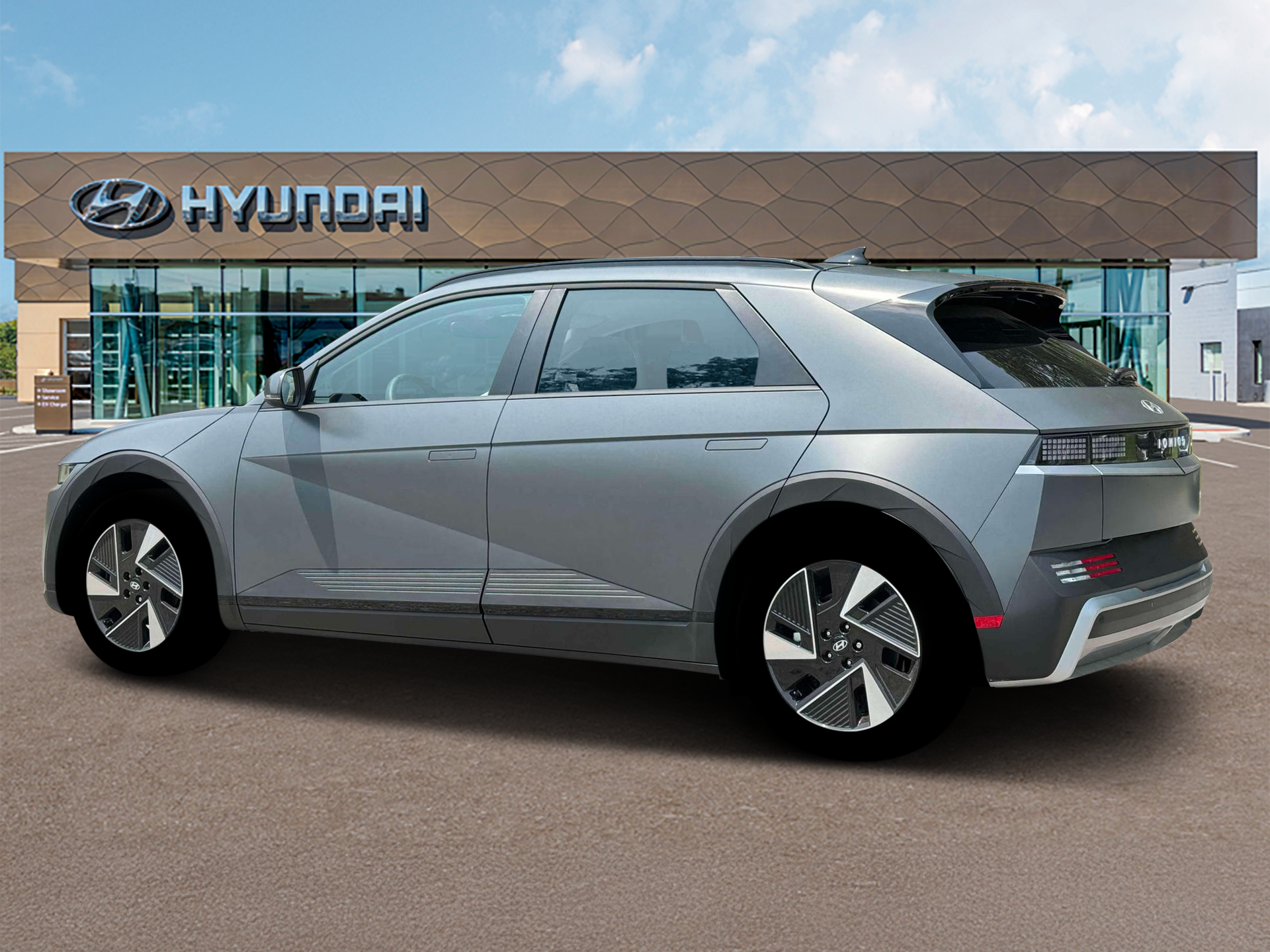 2025 Hyundai IONIQ 5 SEL