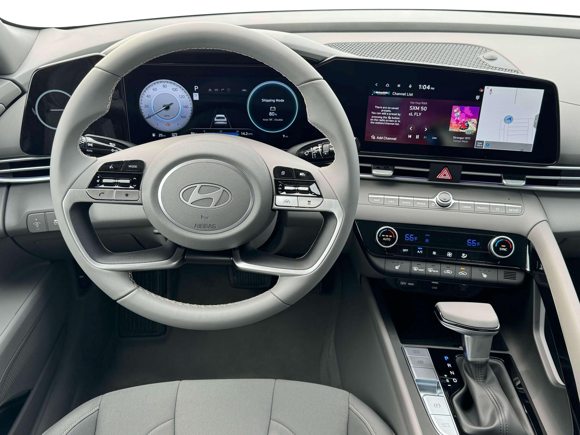 2025 Hyundai Elantra SEL - Photo 17