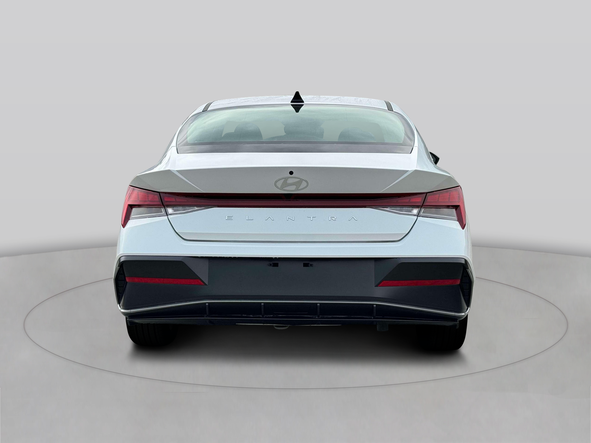 2025 Hyundai Elantra SEL - Photo 6