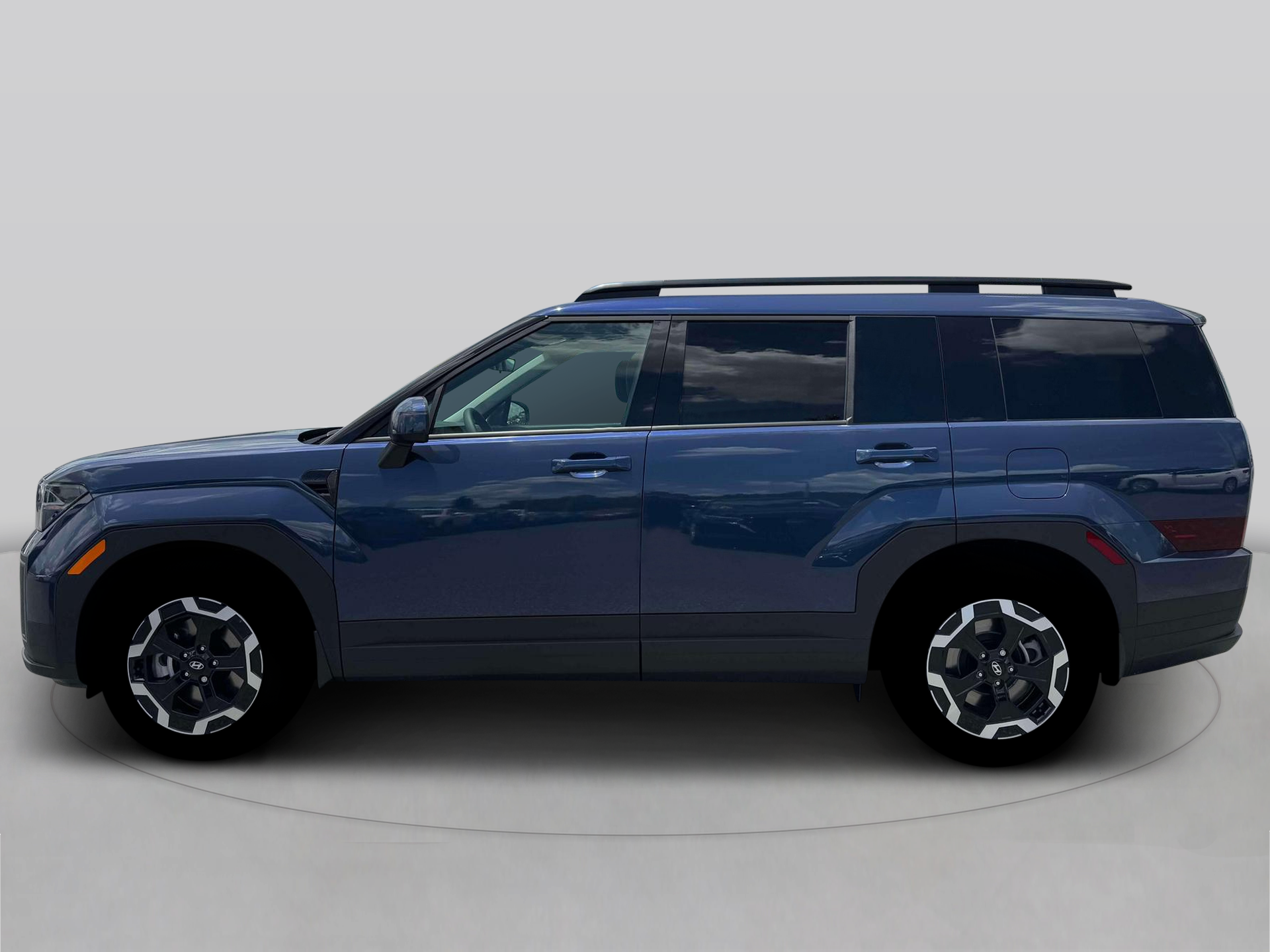 New 2026 Blue HYUNDAI SEL FWD image 3