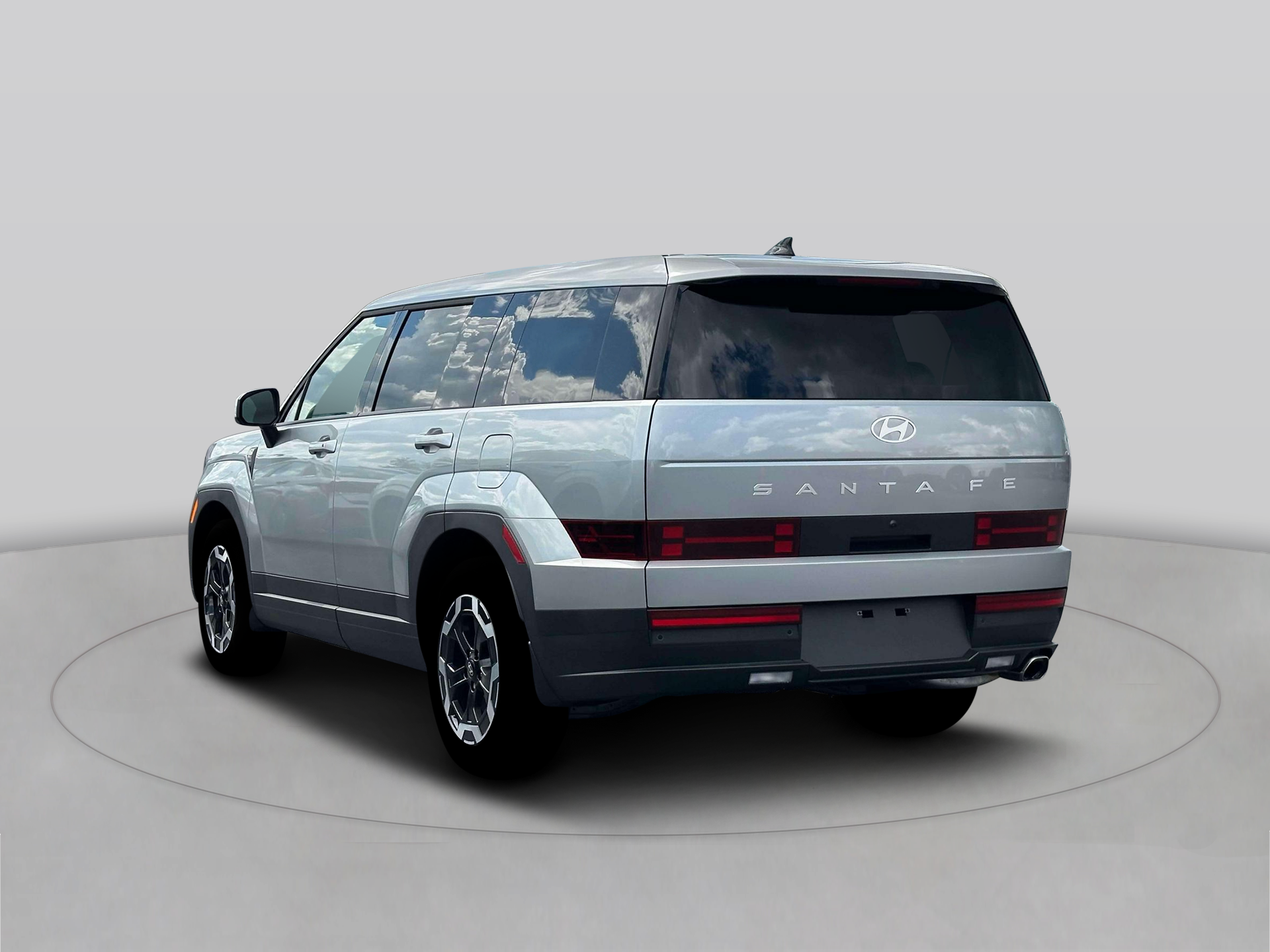 New 2026 Silver Hyundai SE FWD image 5