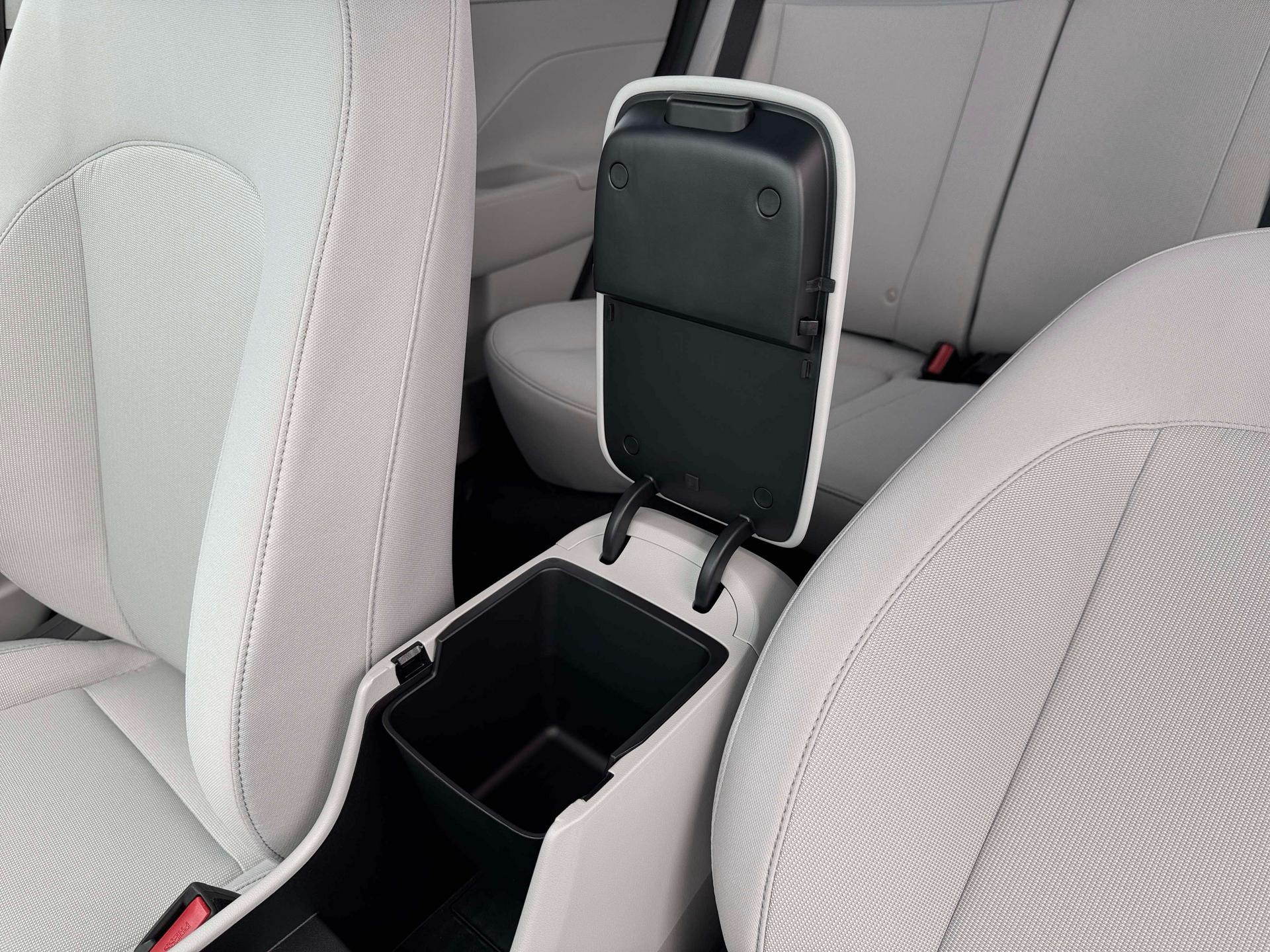New 2026 Denim Blue Pearl Hyundai SE image 19