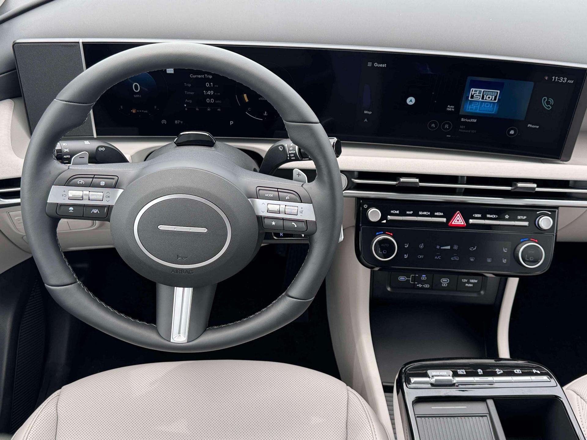 New 2026 Gray HYUNDAI Limited FWD image 17
