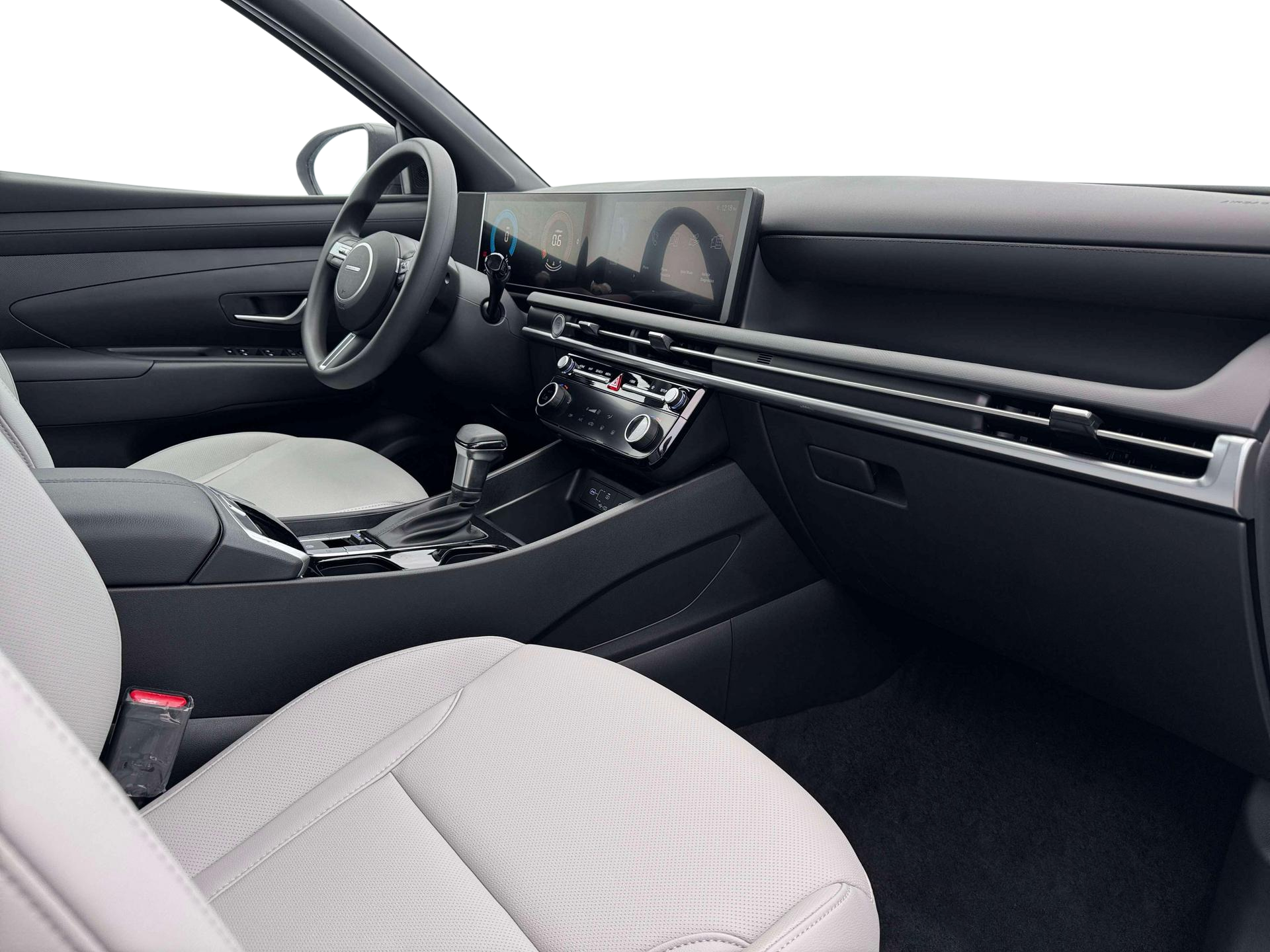New 2026 Phantom Black HYUNDAI SEL FWD image 15