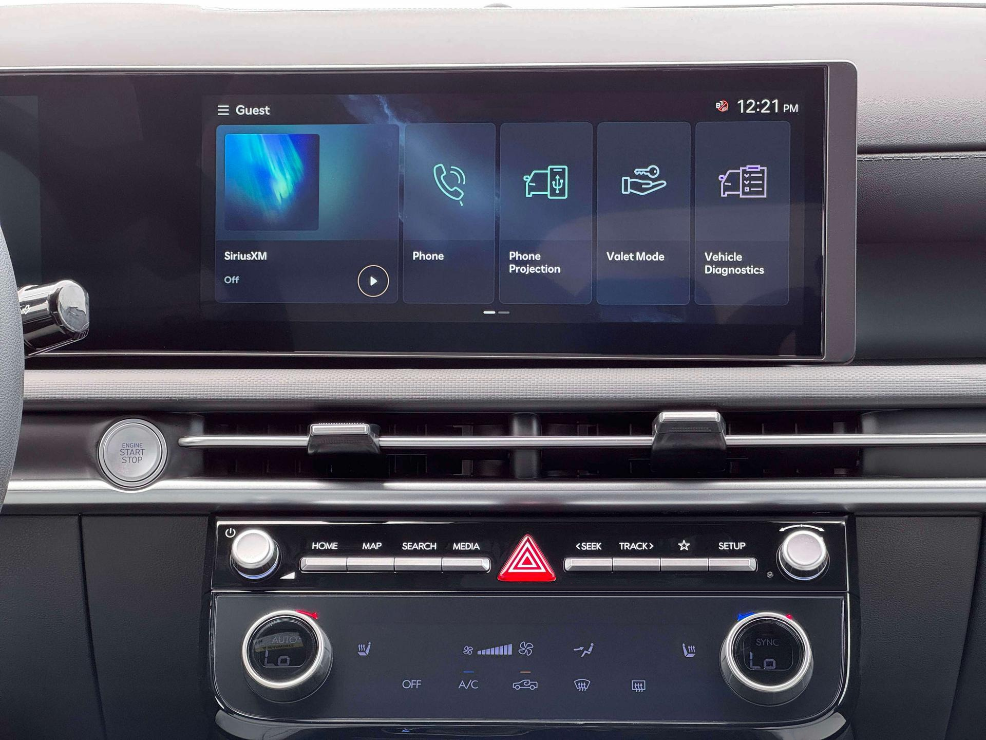New 2026 Phantom Black HYUNDAI SEL FWD image 18