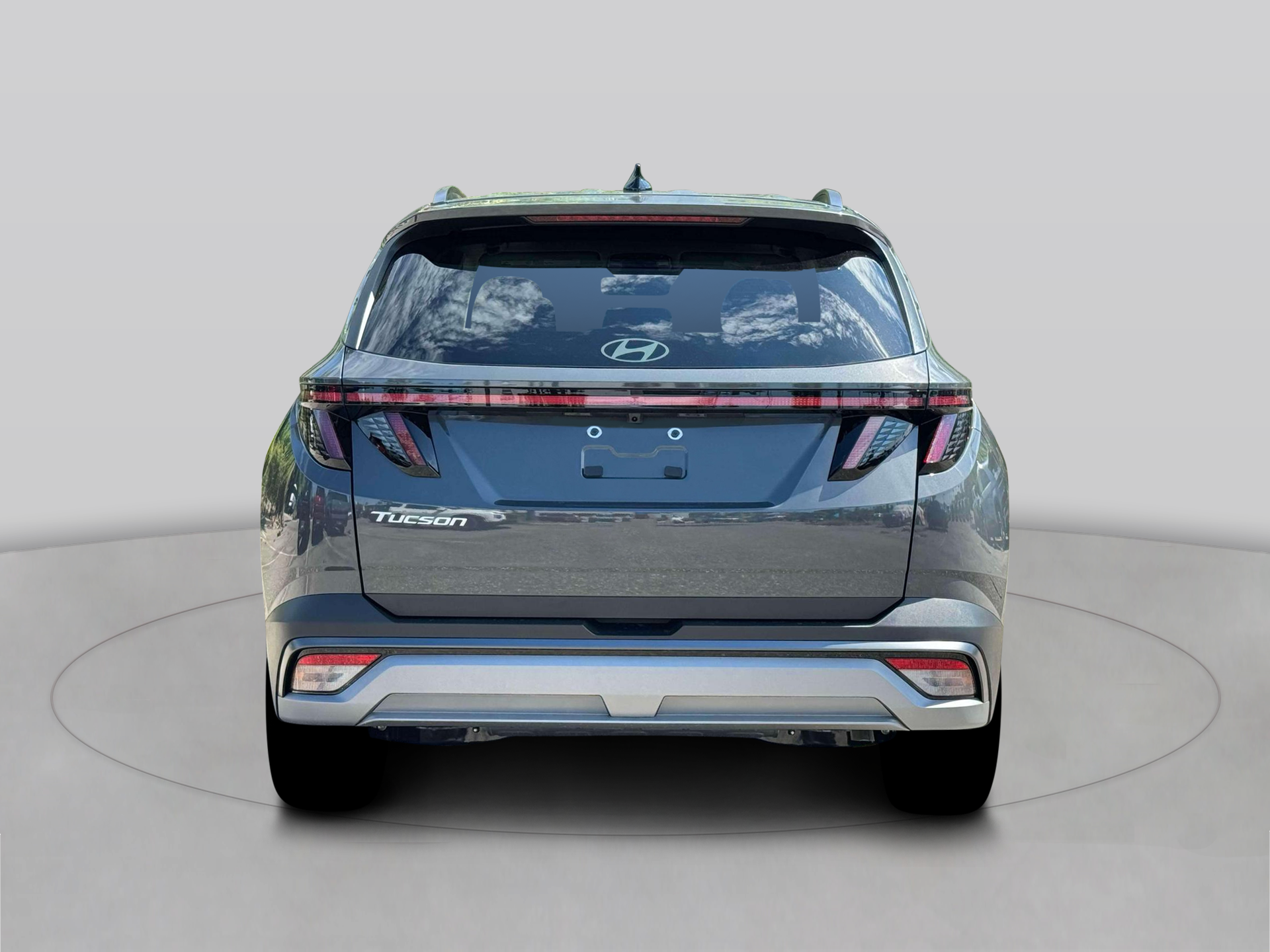 New 2026 Gray HYUNDAI SEL Premium FWD image 6