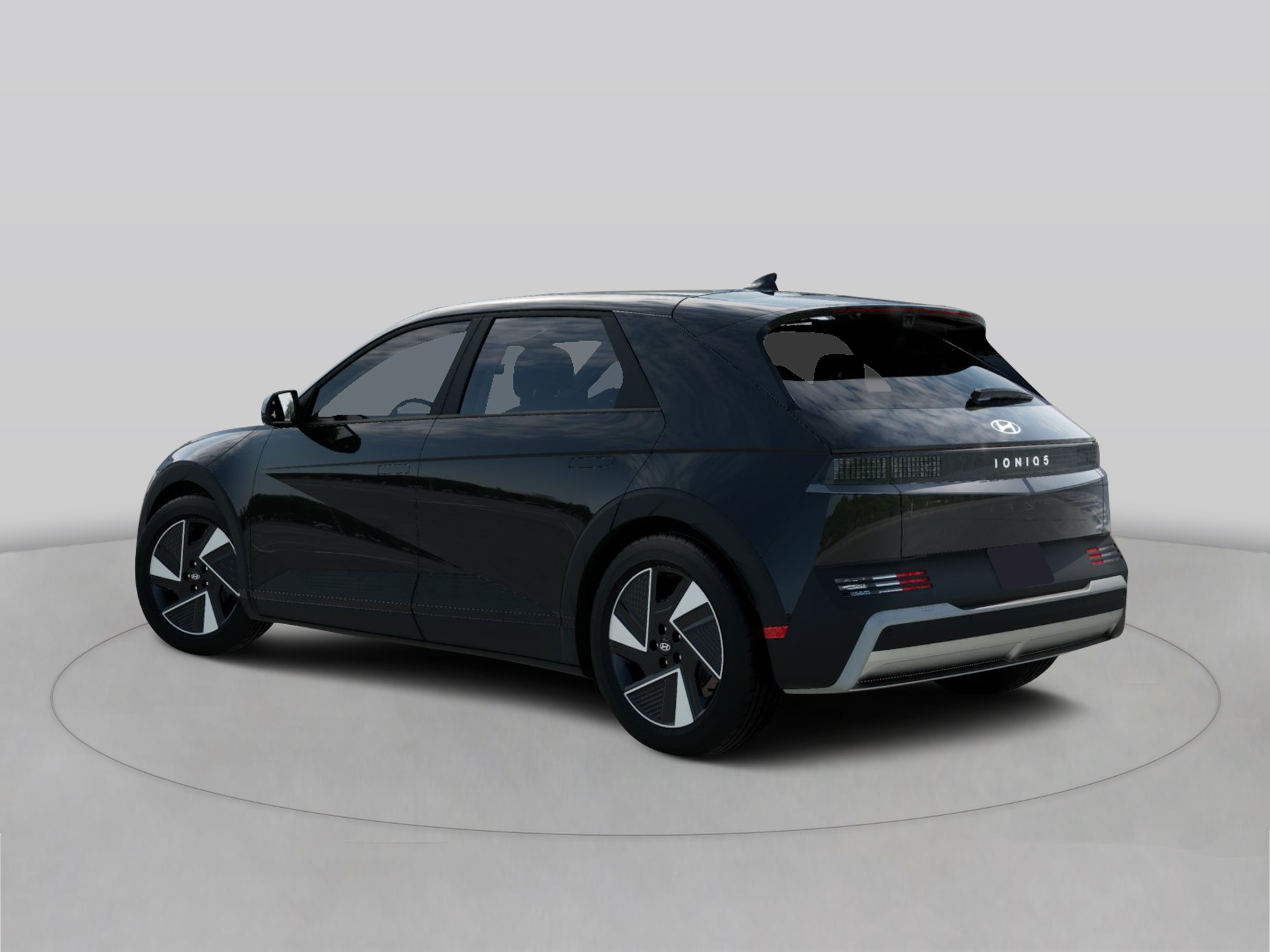 2026 Hyundai Ioniq 5 SE Standard Range photo 2