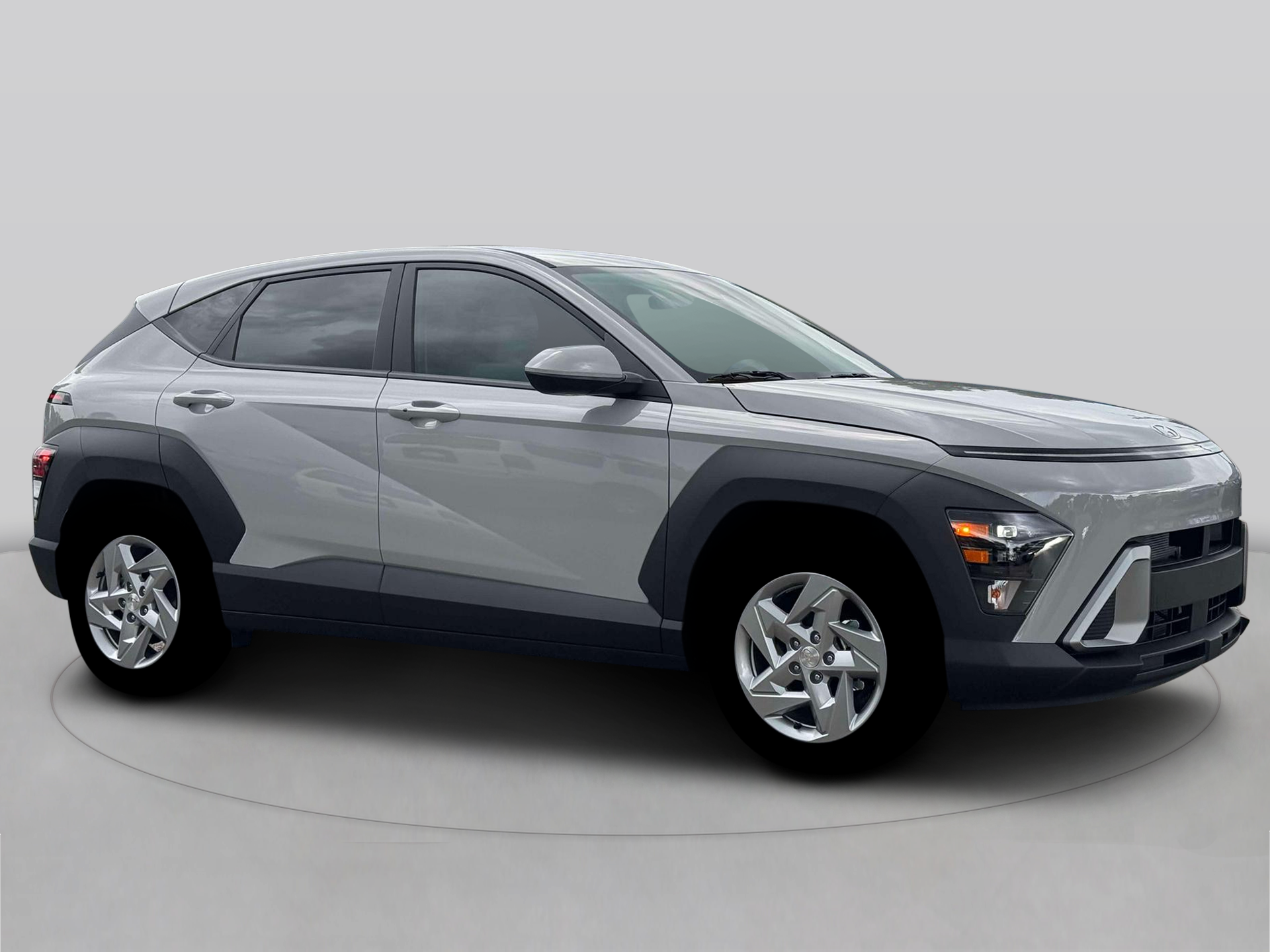 New 2026 Cyber Gray Metallic HYUNDAI SE FWD image 10