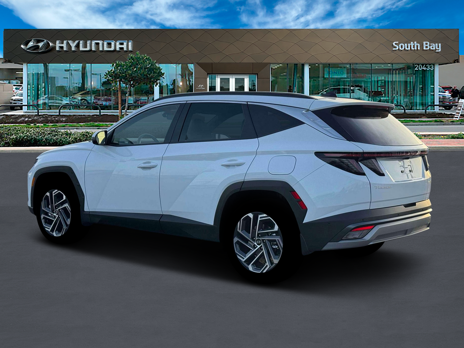 View vehicle photo 4