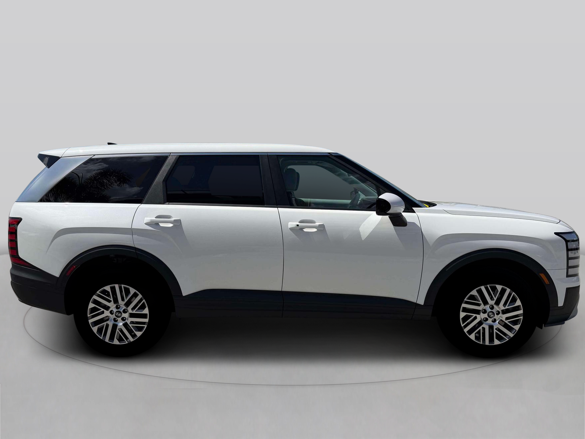 New 2026 White Hyundai SE FWD image 8