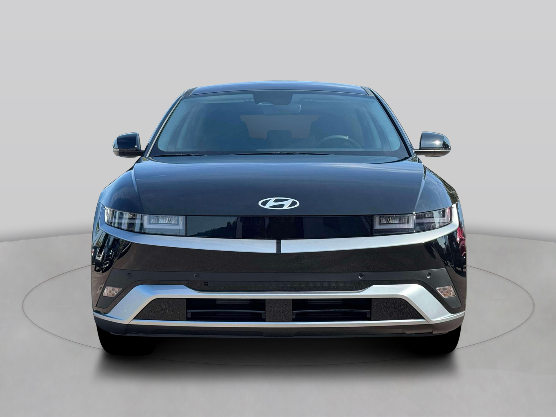 New 2026 Black Hyundai SE image 12