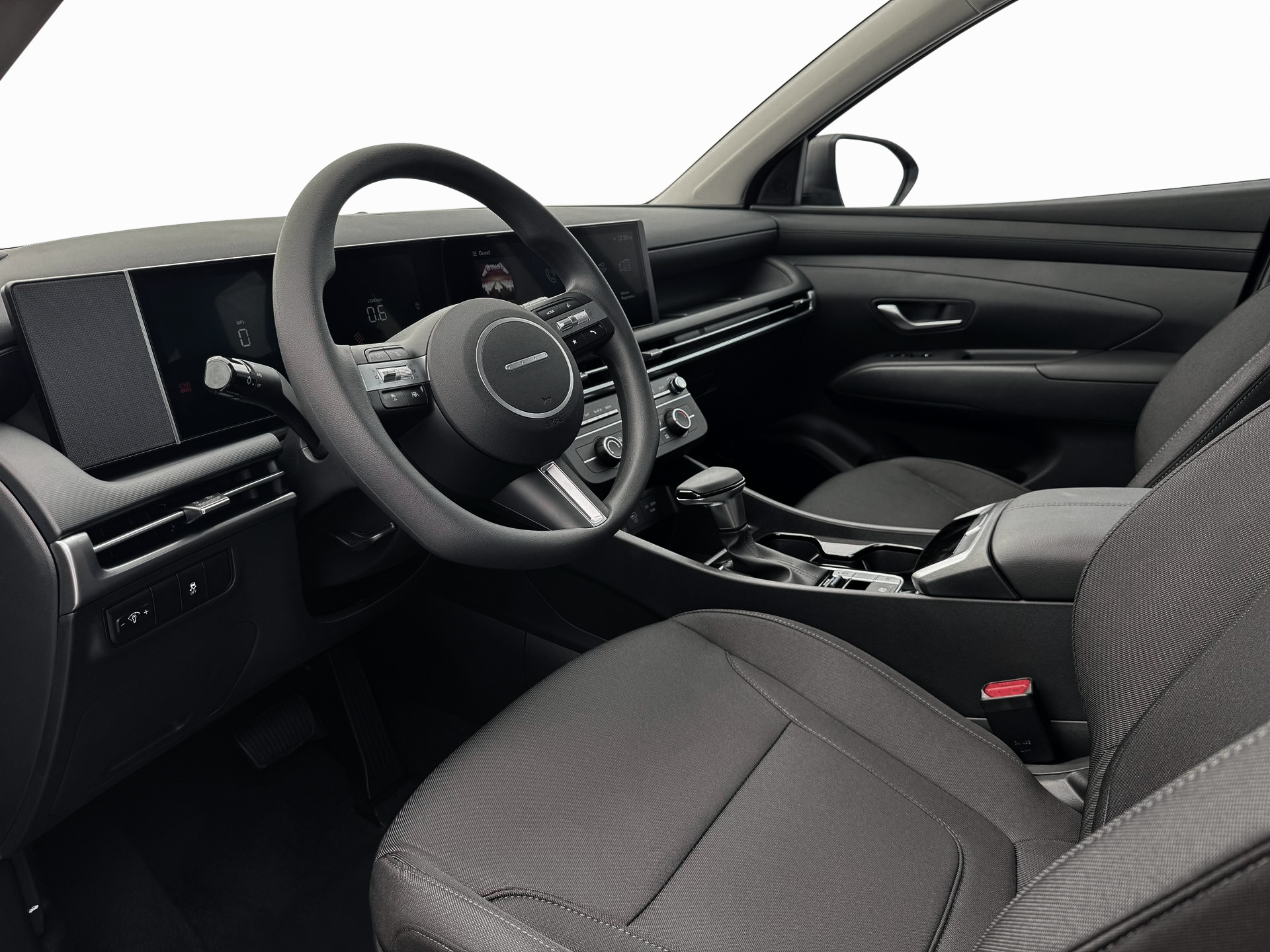 2026 Hyundai Tucson SE - Photo 14
