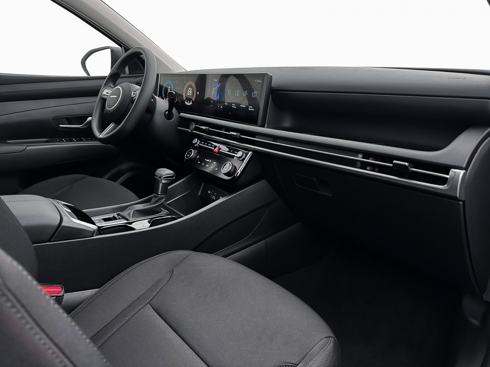 New 2026 Gray HYUNDAI SEL FWD image 15