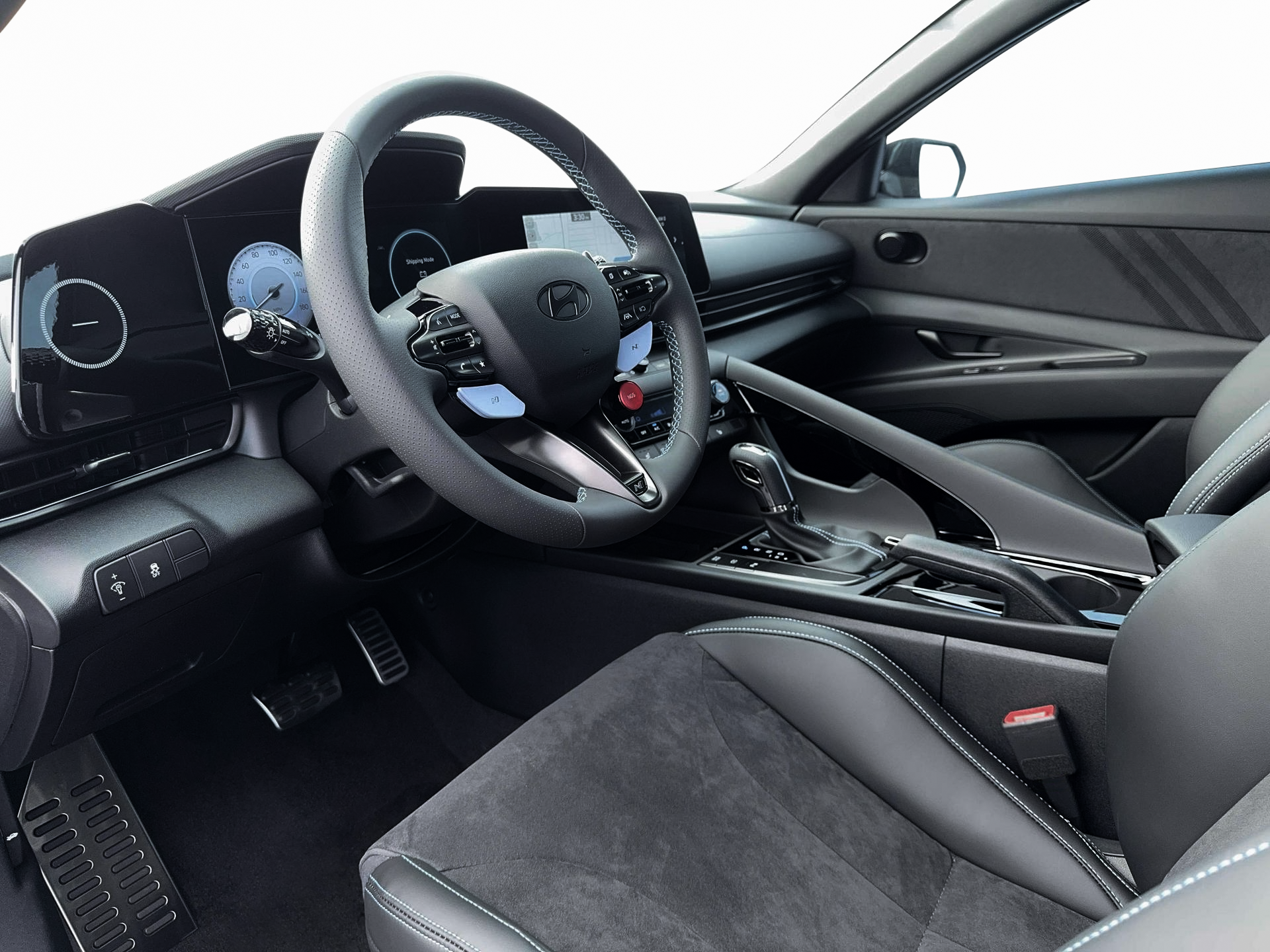 2026 Hyundai Elantra N - Photo 14