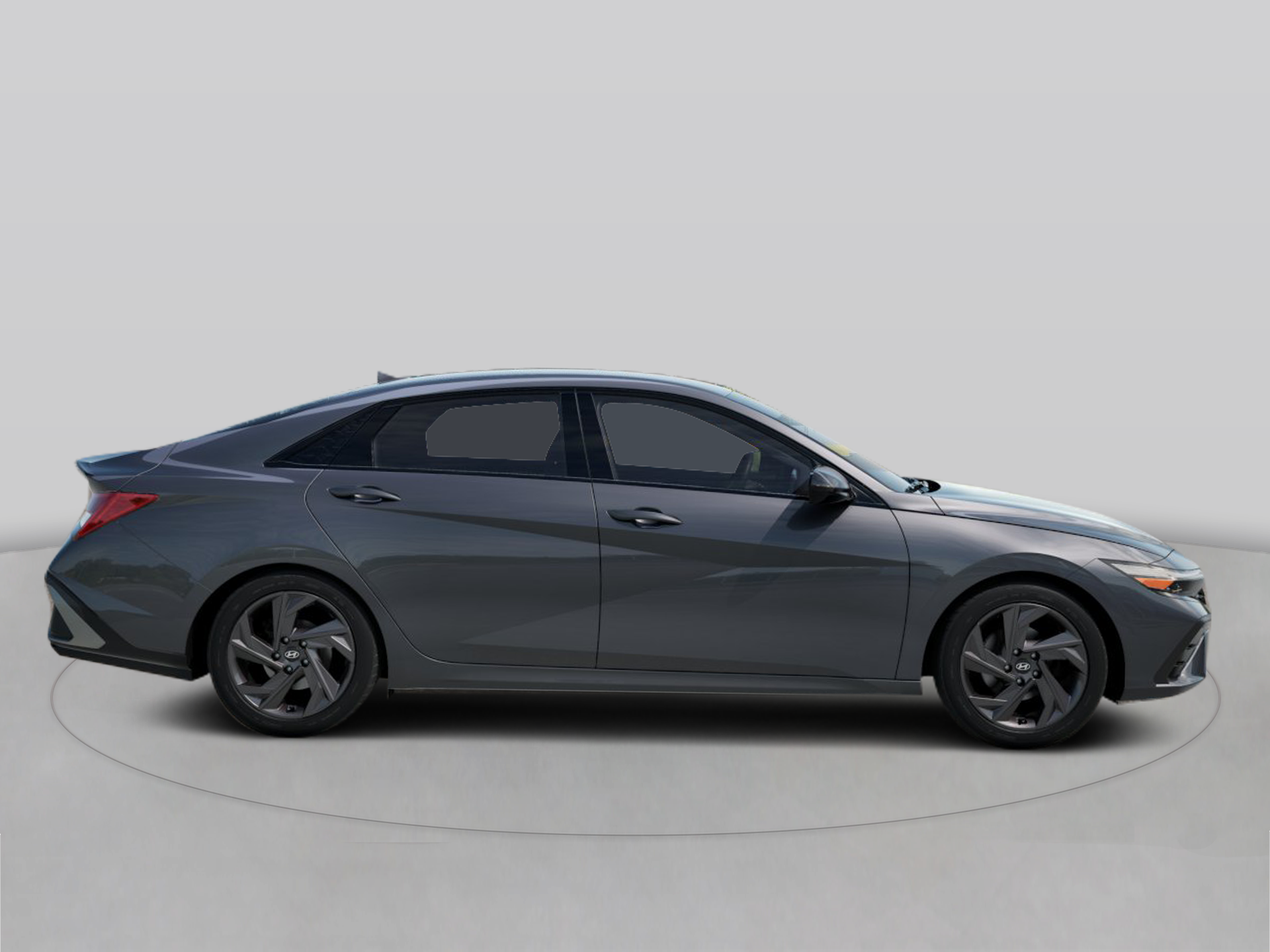 New 2026 Gray Hyundai SEL Sport Plus image 6