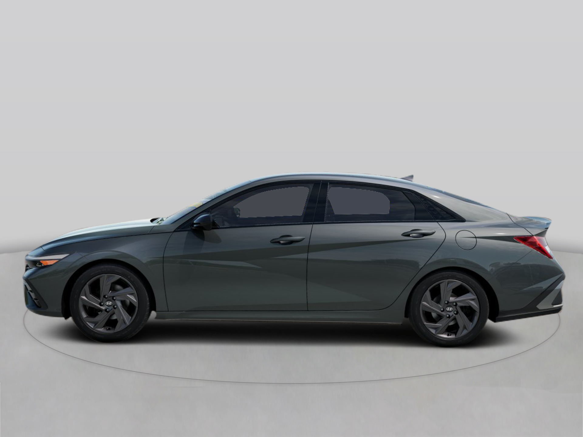 New 2026 Gray Hyundai SEL Sport Plus image 3