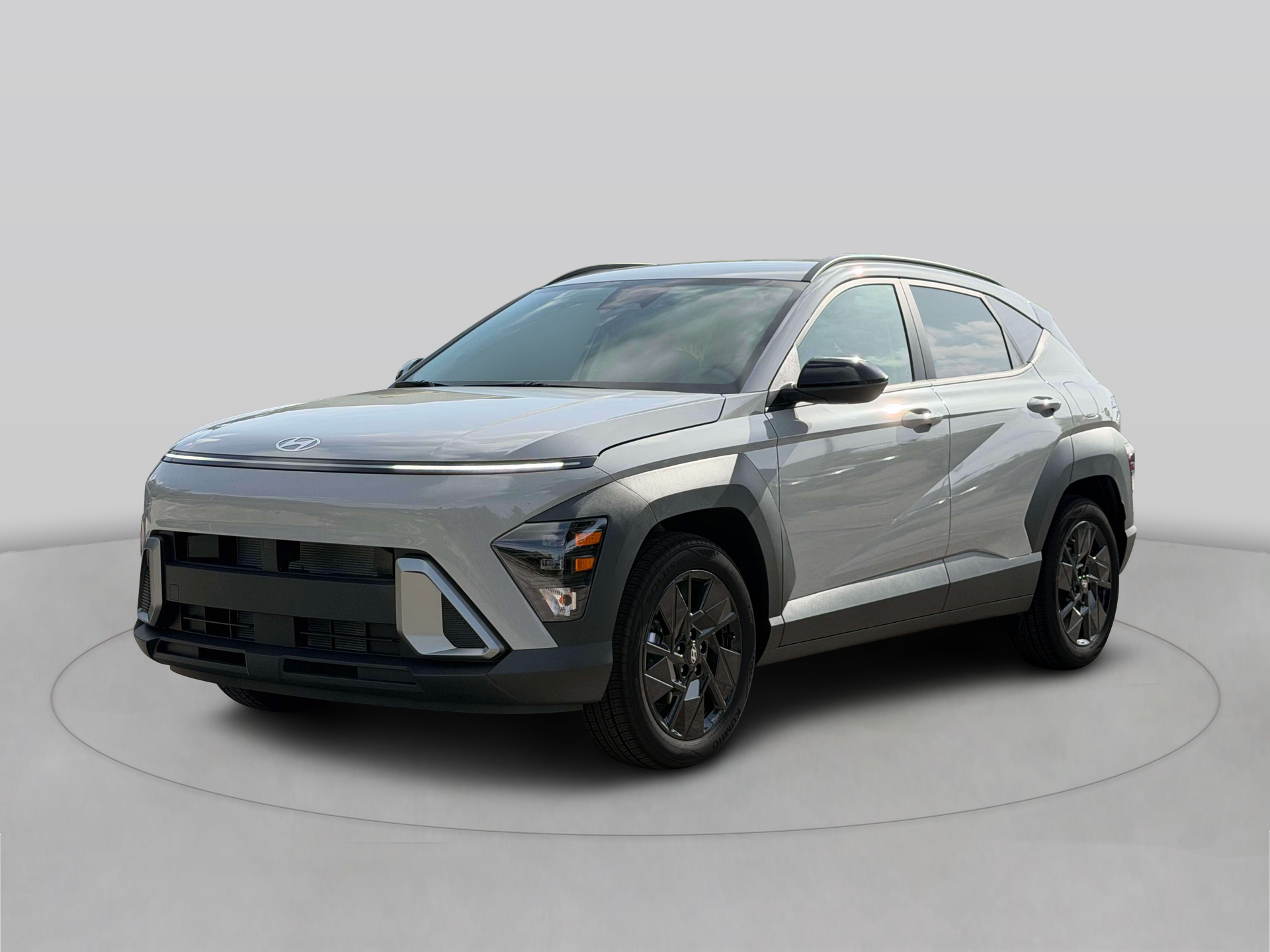 New 2027 Gray Hyundai SEL Sport FWD image 2