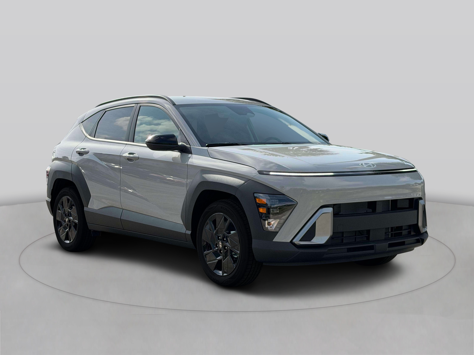 New 2027 Gray Hyundai SEL Sport FWD image 11