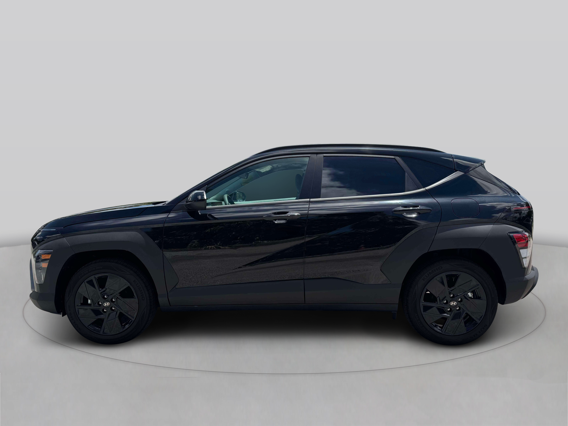 New 2027 Black Hyundai SEL Sport FWD image 3
