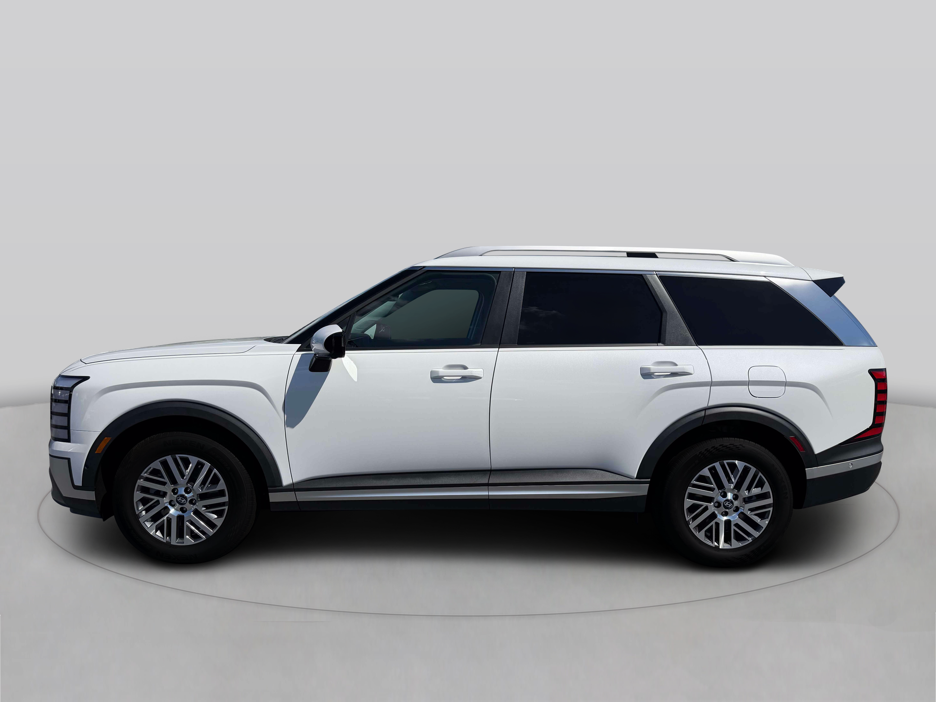 New 2027 White Hyundai SEL Premium FWD image 3