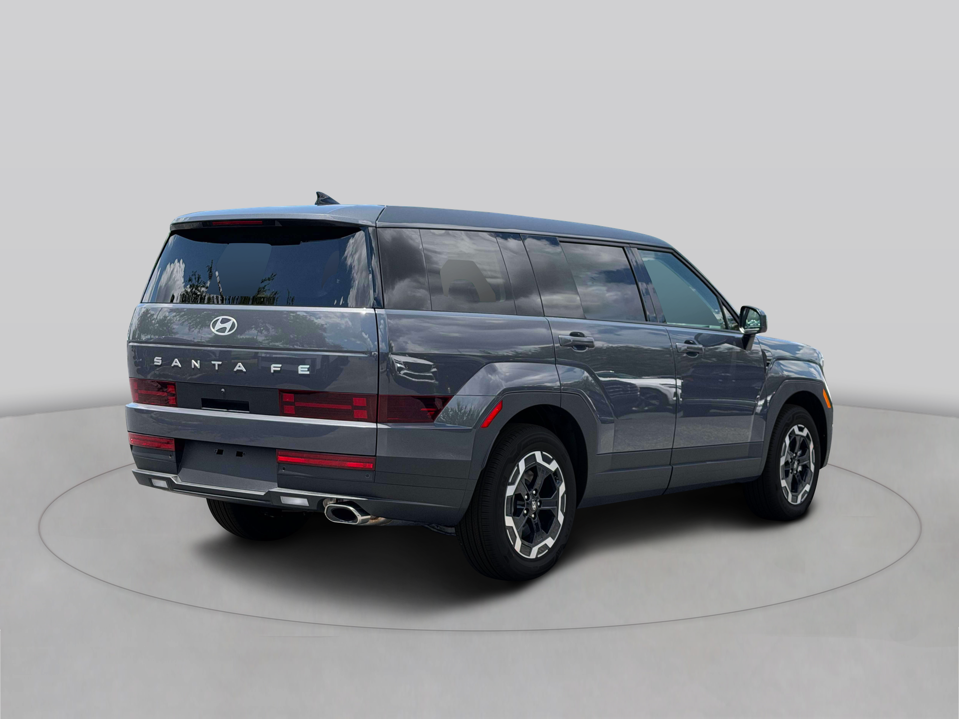 New 2027 Gray HYUNDAI SE FWD image 7