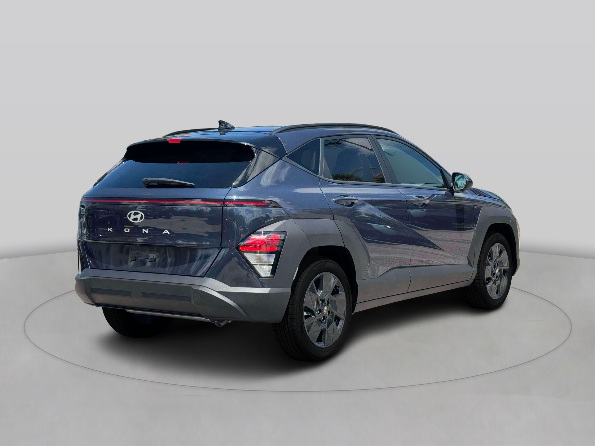 New 2027 Blue HYUNDAI SEL Sport FWD image 7