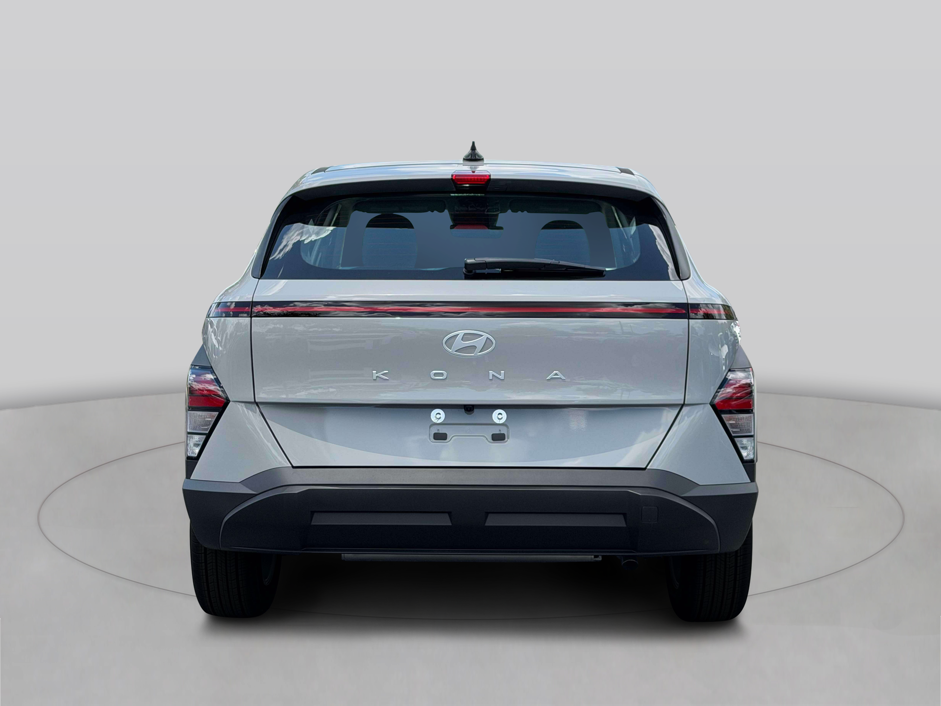New 2027 Gray Hyundai SE FWD image 6