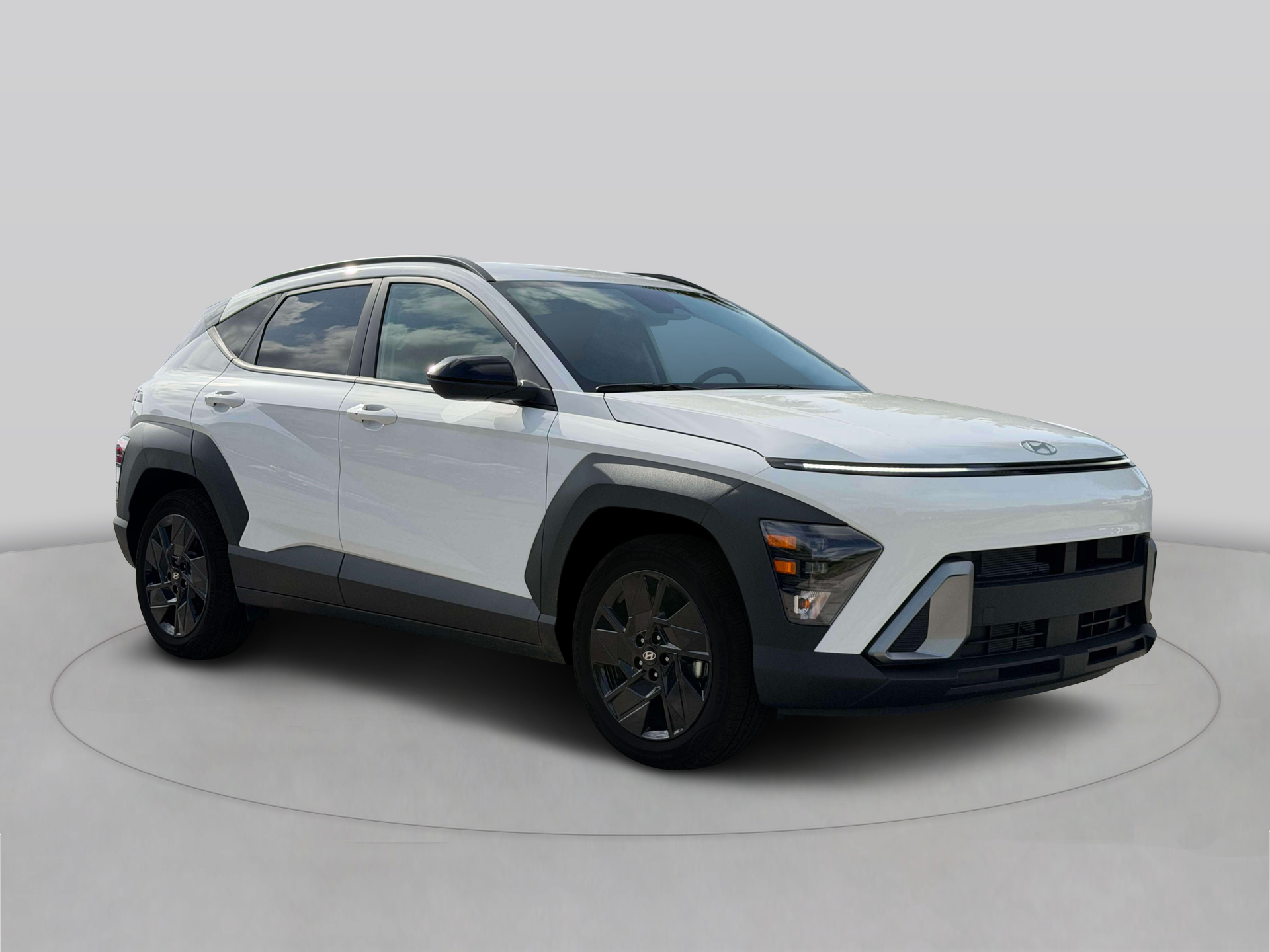 New 2027 White Hyundai SEL Sport FWD image 10